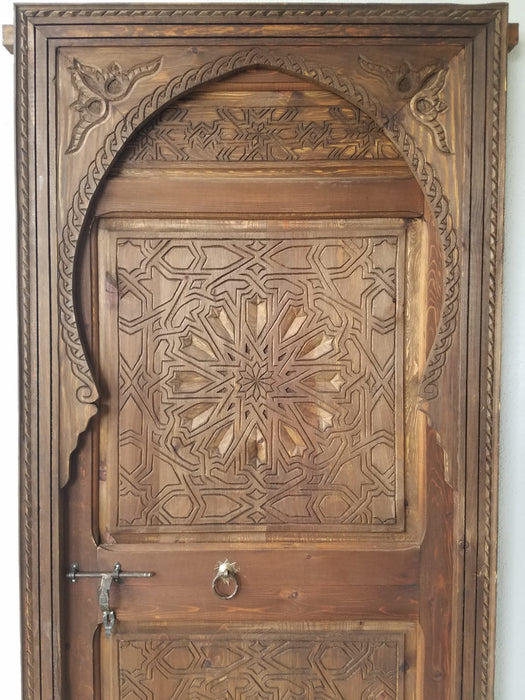 Moorish bedroom door