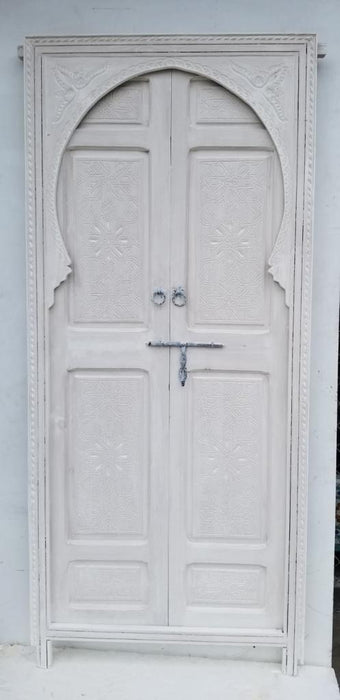 White moorish double door